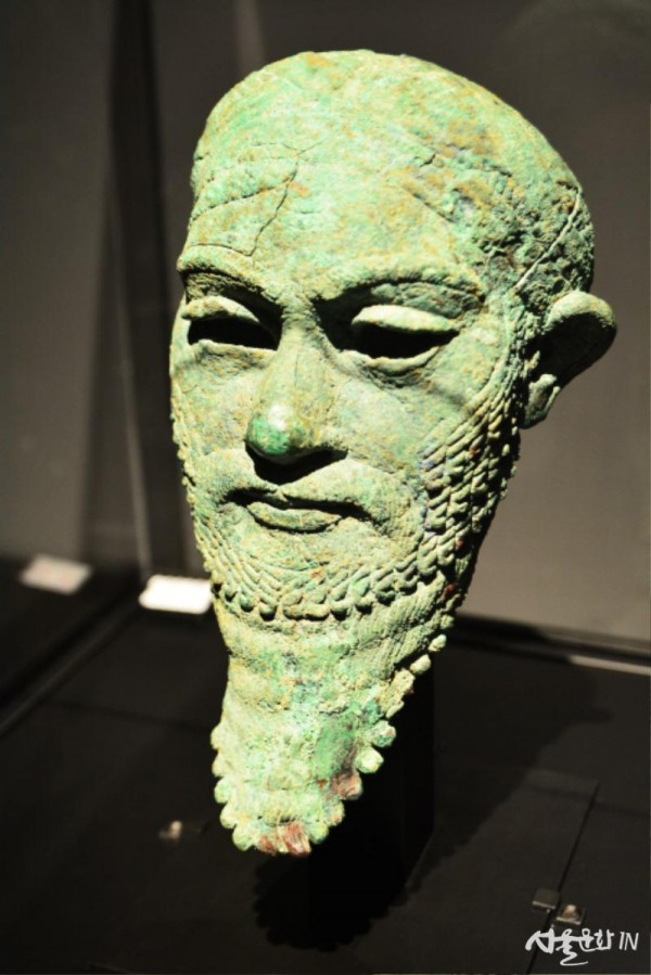 통치자의 두상, 기원전 약 2300-2000년 초기 청동기 시대.jpg